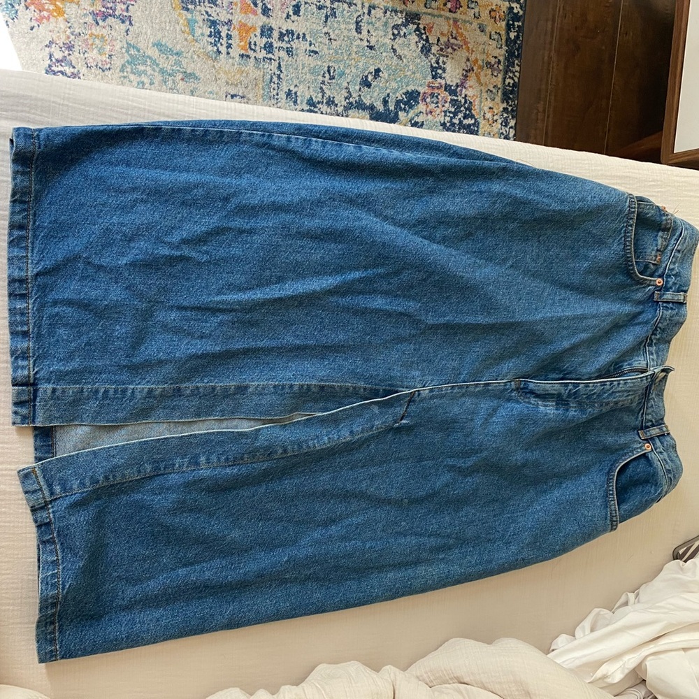 Denim skirt